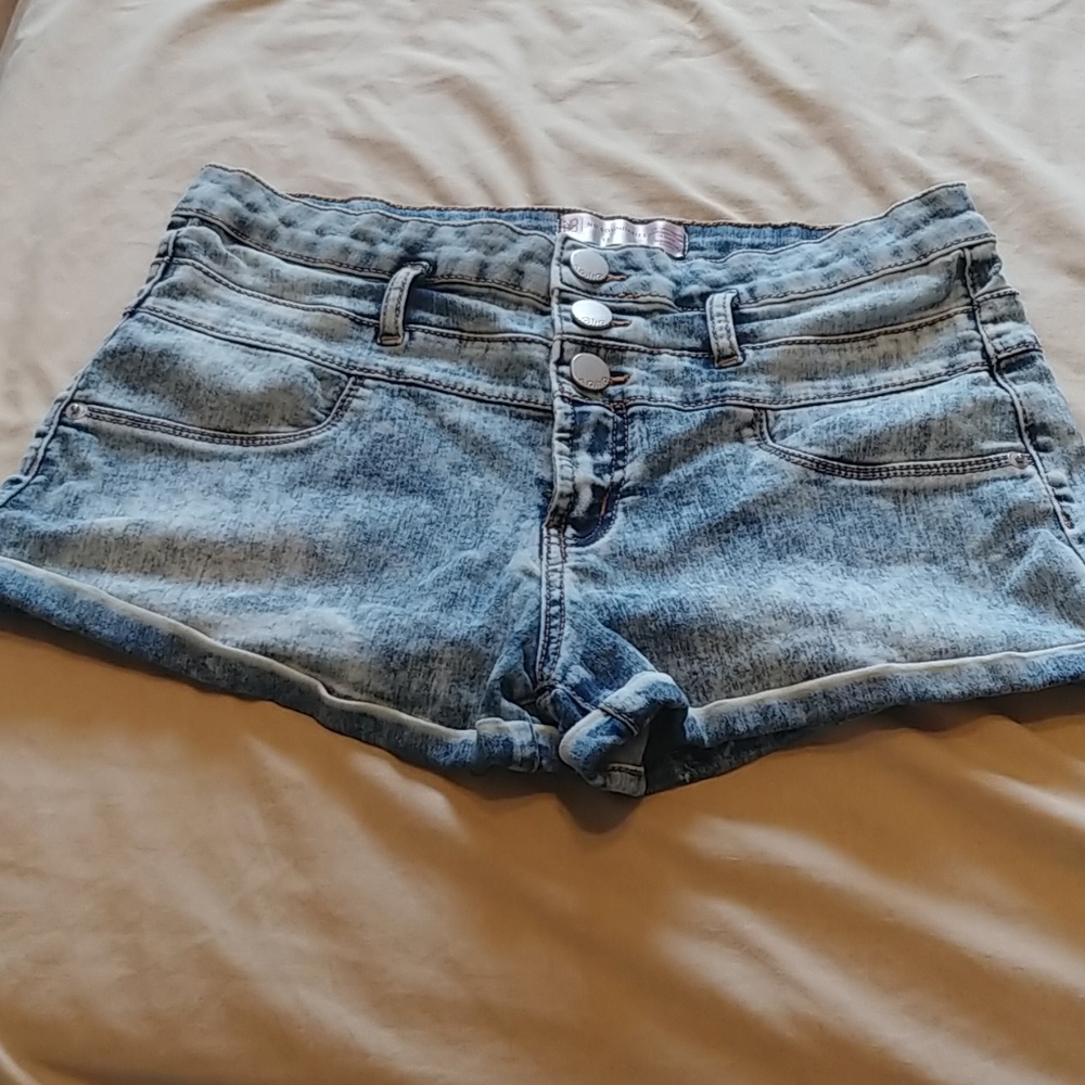 Juniors shorts